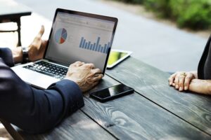 後継者以外が相続する株式の買い取り【実践！事業承継・自社株対策】第216号