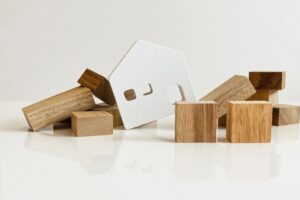 災害時の住宅取得等資金贈与の居住要件の免除等【不動産・税金相談室】